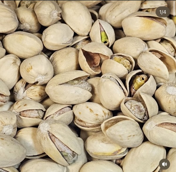 PISTACHOS
