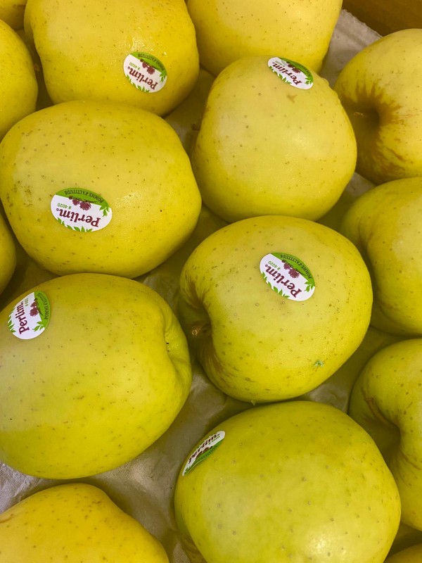 MANZANA. GOLDEN